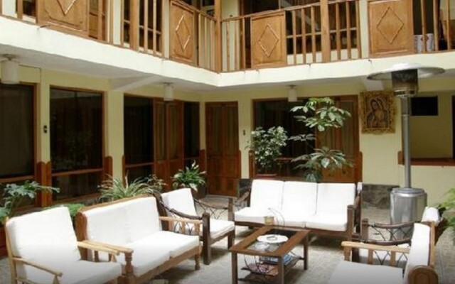 San Blas Plaza Inn