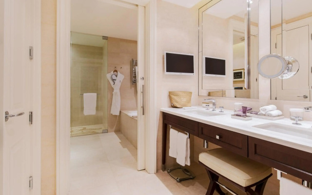 The Ritz-Carlton, Montréal