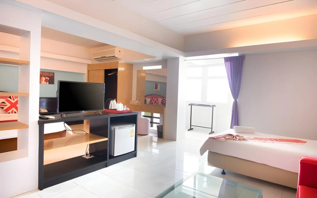 The One Hotel