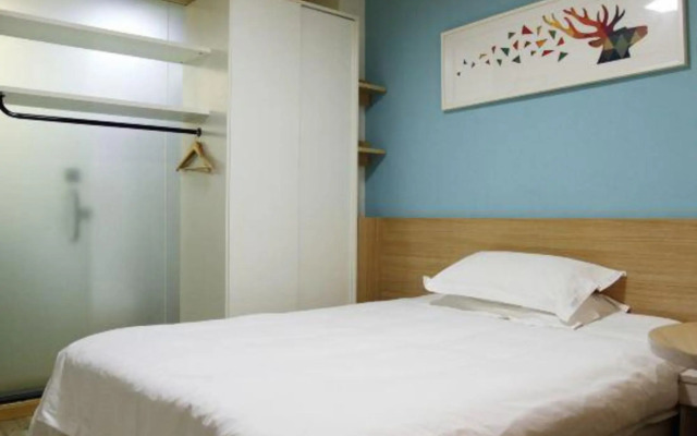 100 Inn Liangpin Hotel (Shanghai Deping Road Subway Station)
