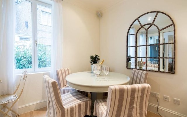 Lovely 3 bedroom house South Kensington