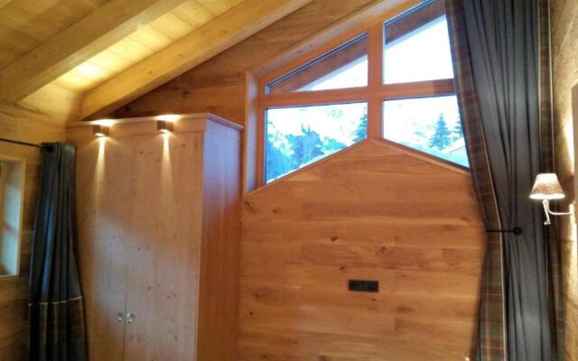 Chalet on the Lake