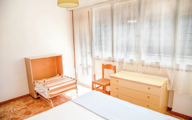 Central Apartment at 250m From the sea