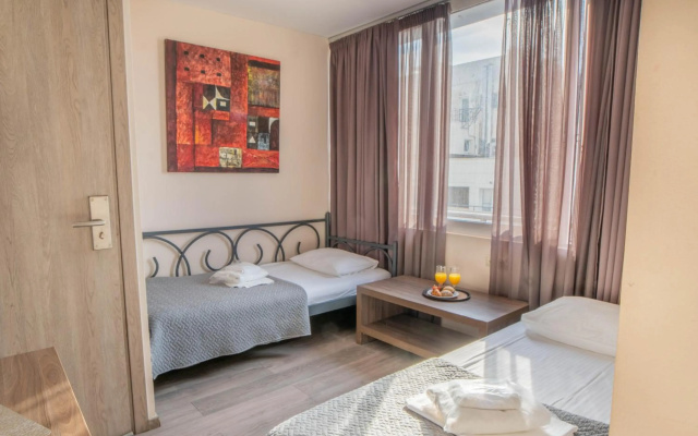 Argo Hotel