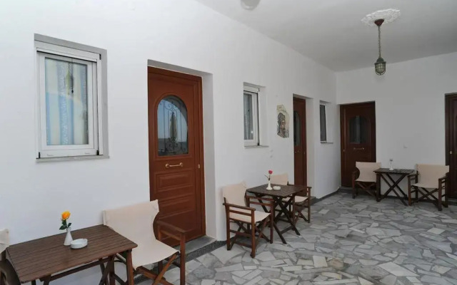 Kionia Apartments