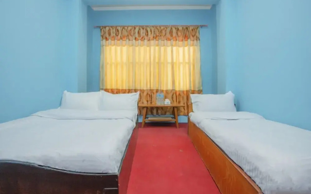 SPOT ON 571 Hotel Ashim