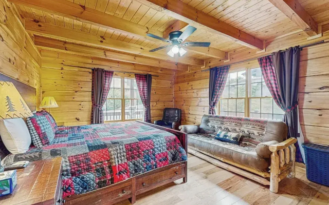 Theater + Arcade! 'tri-star Lodge' in Gatlinburg