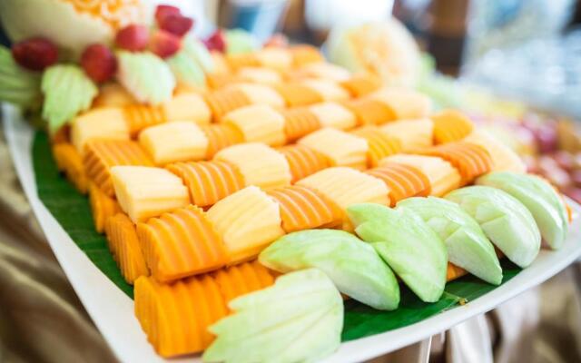Grand Tower Inn Rama VI Hotel