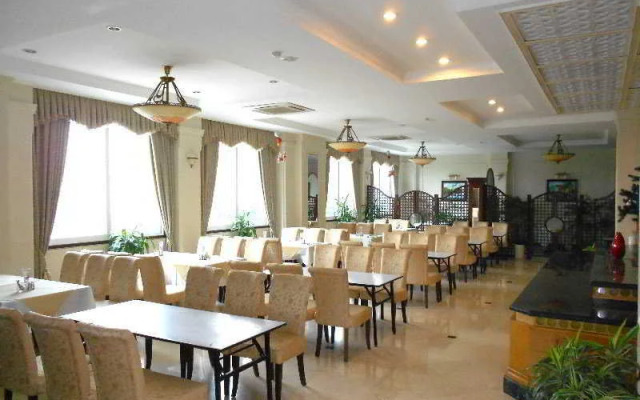 Pearl River Hotel