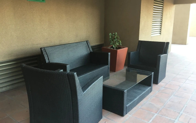 Amistar Apartments