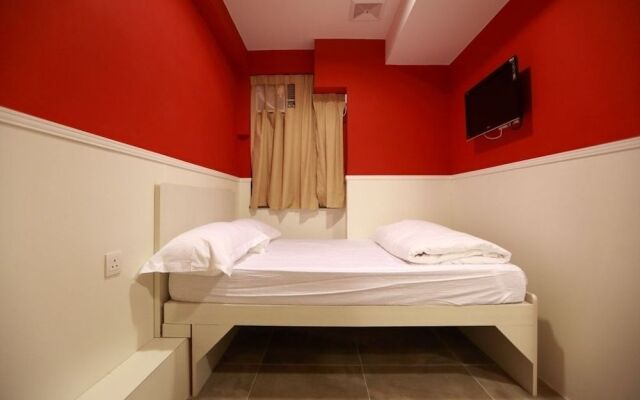 ColorZ Hostel