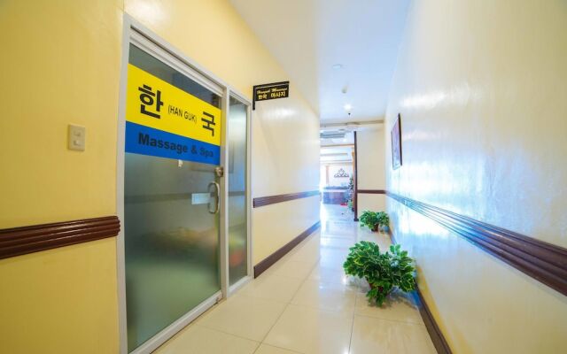 RedDoorz Premium @ Korea Town Angeles City
