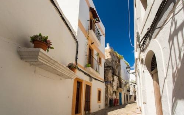 Exclusive Ibiza Old Town Apartment