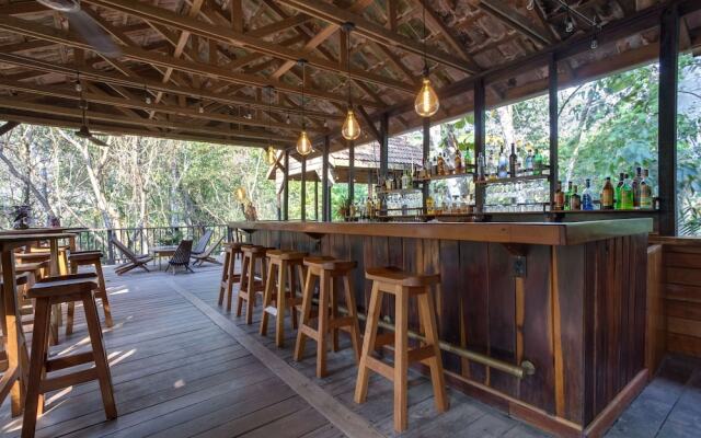 DuPlooys Jungle Lodge