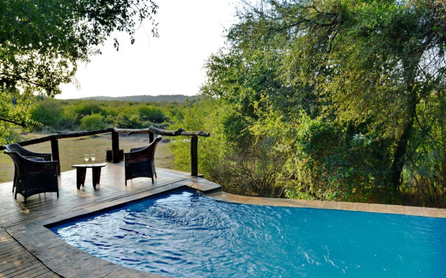 Motswiri Private Safari Lodge
