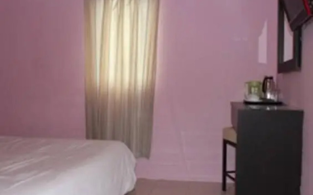 YH Hotel