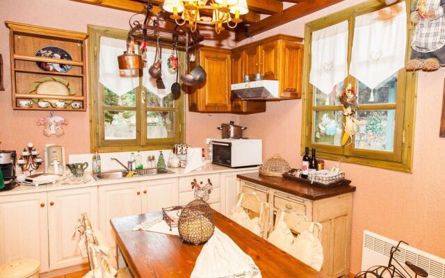 Utopia Mountain Chalet