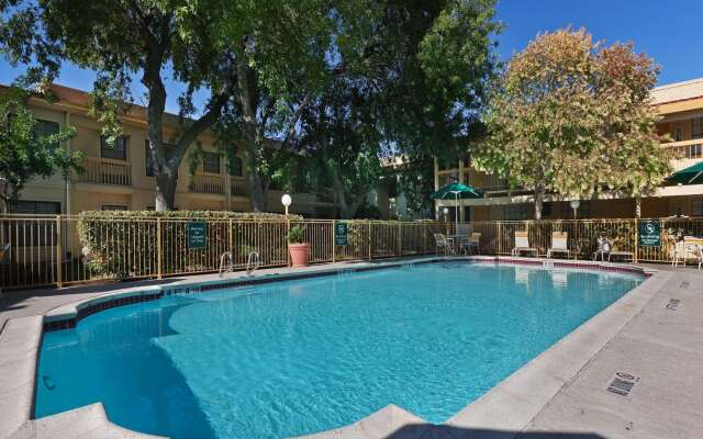 La Quinta Inn by Wyndham Austin Oltorf