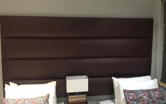 The Sails on Timeball