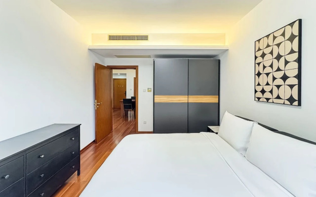 Tyms Entire bedroom Apt By Takashimaya