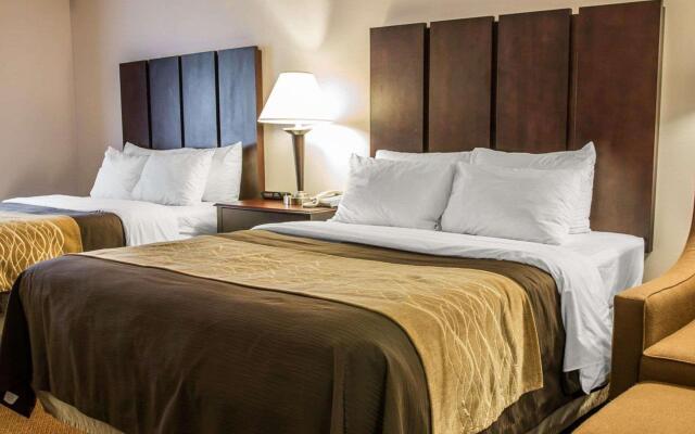 Comfort Inn & Suites