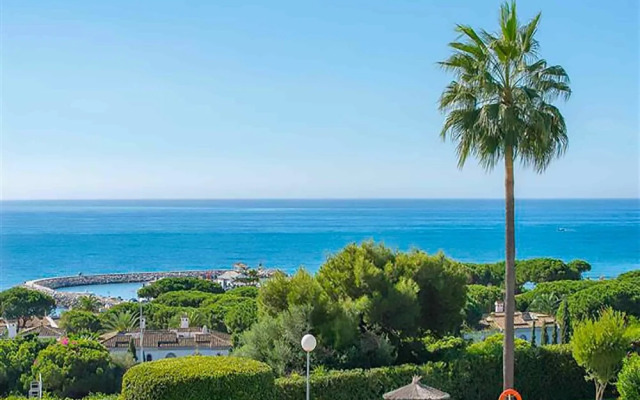 Las Mimosas Apartment