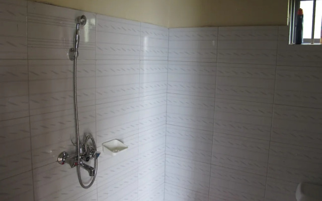 Nyamunyonyi Lake Resort