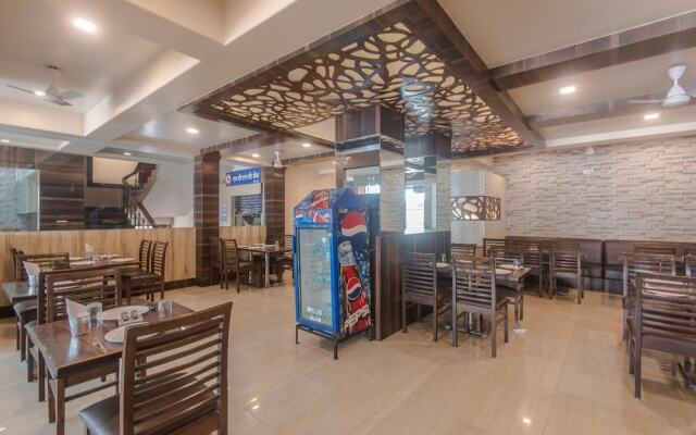 Hotel Sai Country Inn