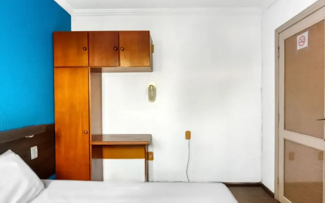 Hotel Econômico Canoas