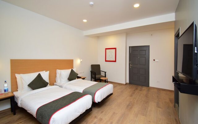 FabHotel The Sky I