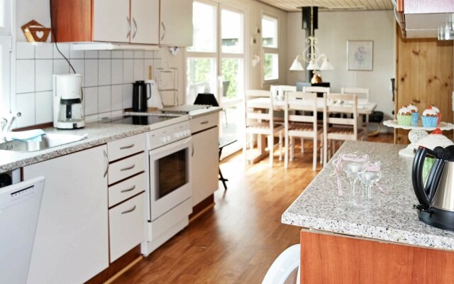 Cozy Holiday Home in Hadsund near Sea