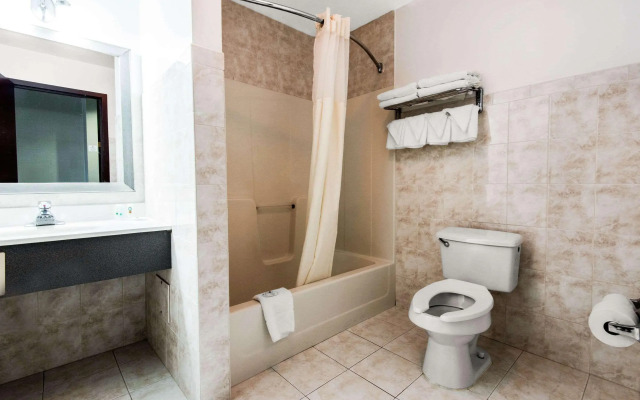 Quality Inn - Niagara Falls Blvd