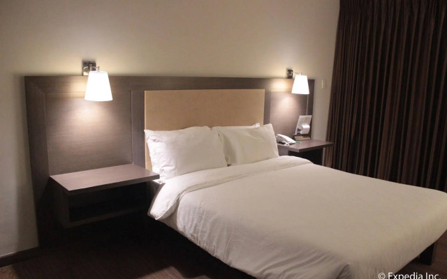 Rivermount Hotel And Resort
