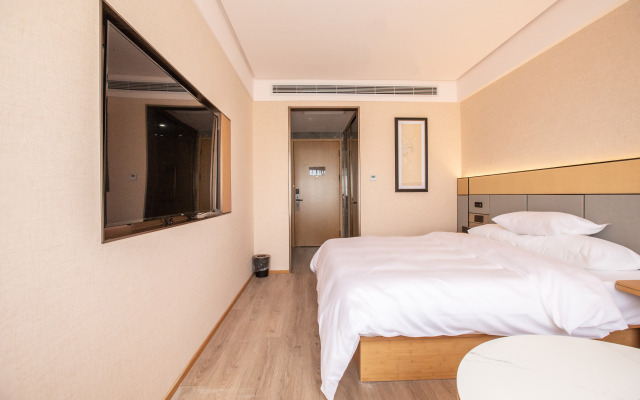 Yougo  Hotel