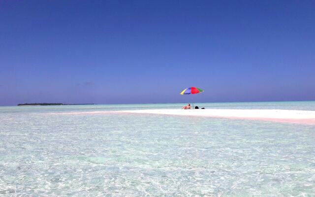 Island Life Maldives Retreat & Spa