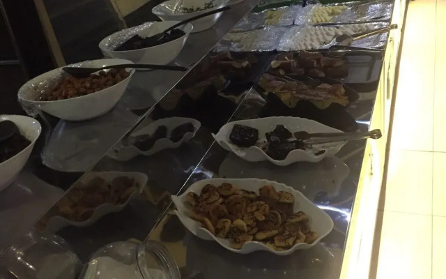 Katan Hotel