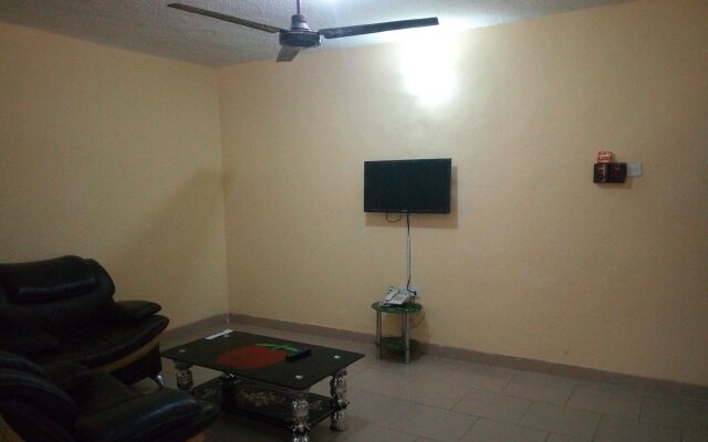 Peak Olam Suites
