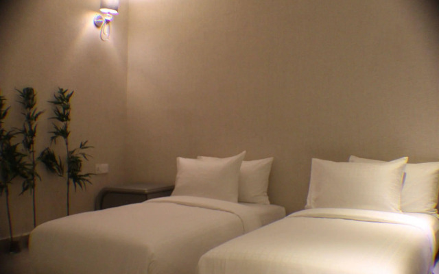 Victory Exclusive Hotel