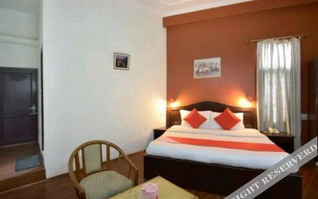Hotel Nishat View