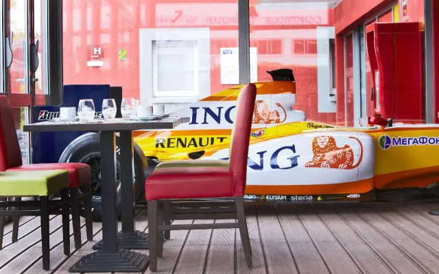 Enzo Hotels Reims Tinqueux By Kyriad Direct