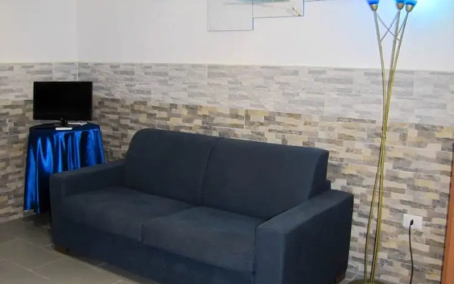 Bright Apartment Near Baia Verde Beaches