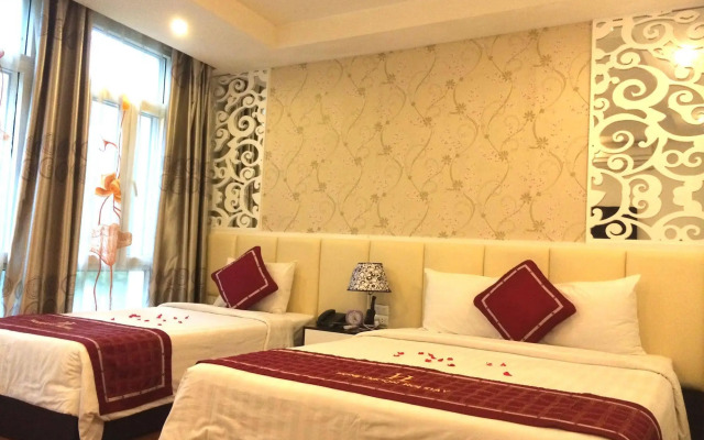 Hanoi Holiday Diamond Hotel