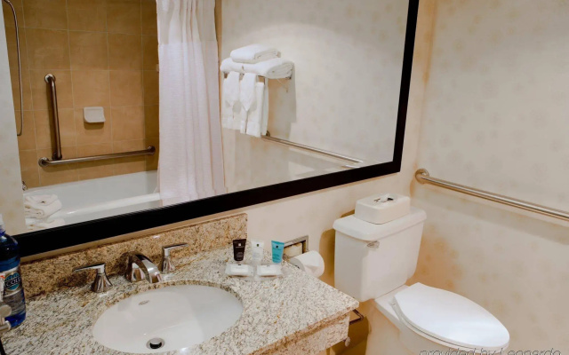 Crowne Plaza Hotel Madison