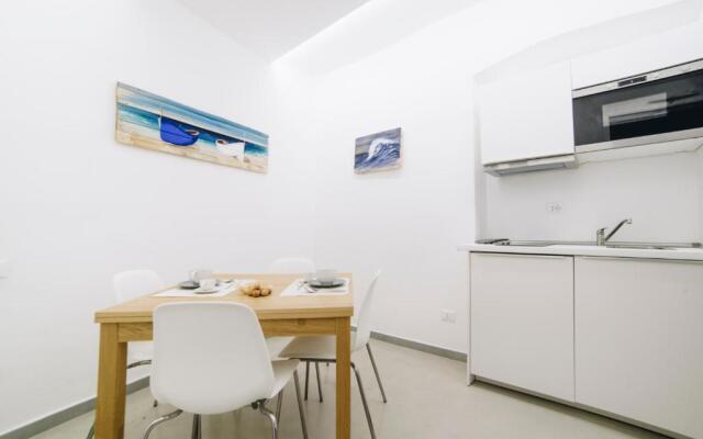 330 Holiday Apartments Manarola