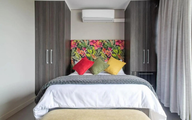 Lux Andringa Walk Apartments