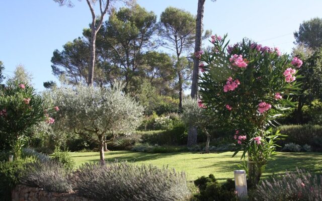 Villa & Gites La Corbusière