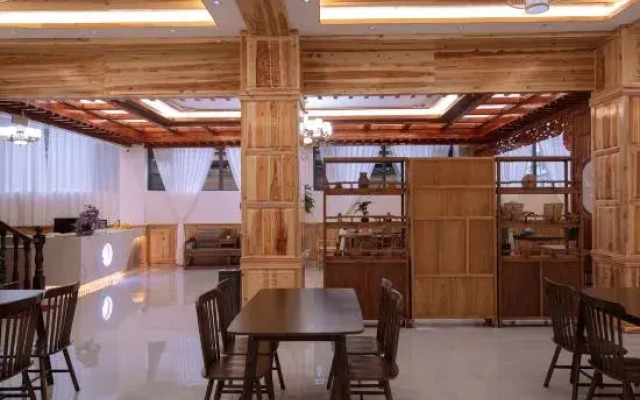 Tengchong Cangxi Yuxu Hot Spring Hotel