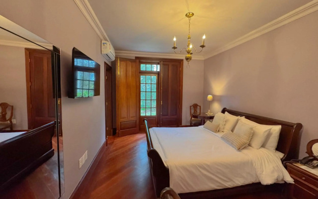 Aroso Paço Hotel