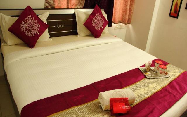 OYO Apartments Kalyani Nagar Gold Adlabs