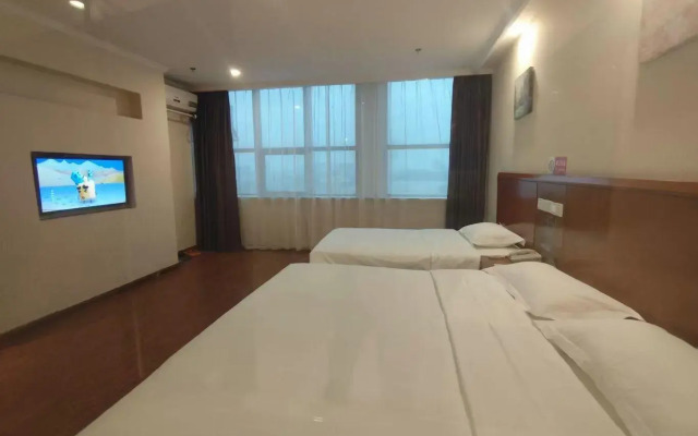 GreenTree Inn Wuxi Jiangyin Huashi Avenue Huaxi Village Hotel